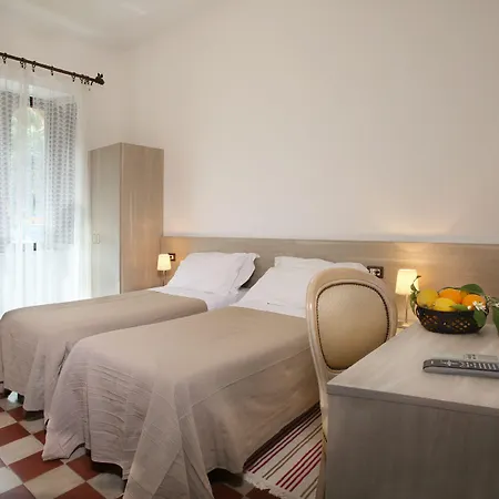 Villa Astoria-3